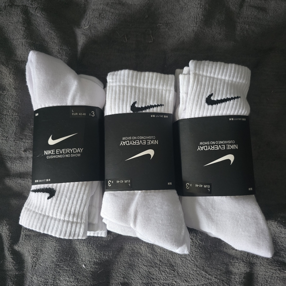 Nike Crew Socks